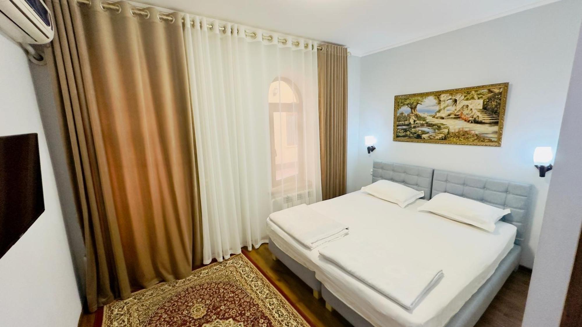 Samarkand Travel Hotel Kültér fotó